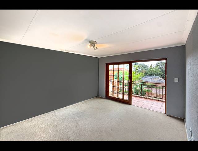 3 BEDROOM DUPLEX FOR SALE IN KYALAMI HILLS